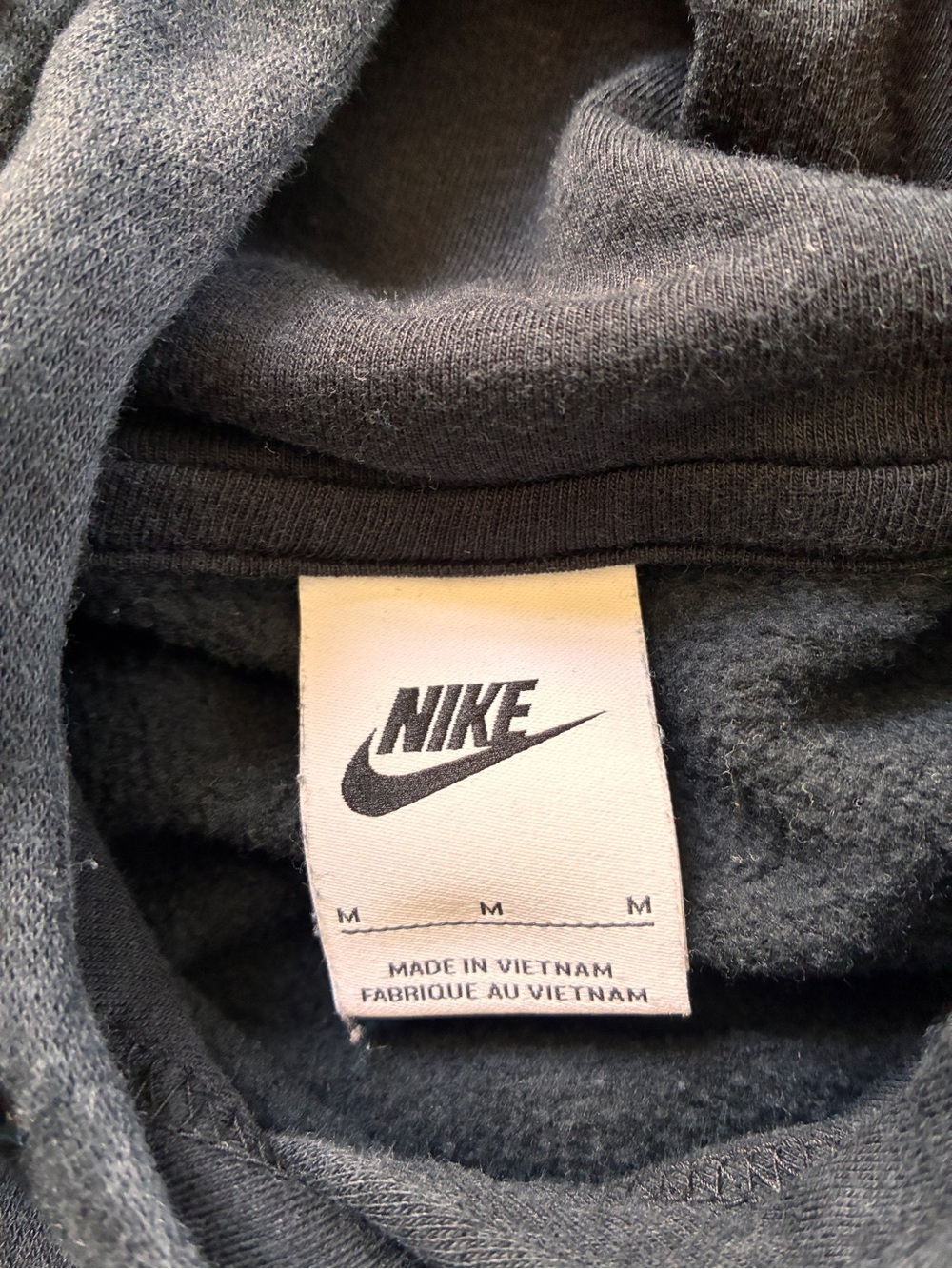Nike UCLA Bruins Black Crewneck Sweatshirt with Blue & Yellow Logo - Picture 5 of 6